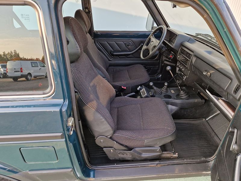 Lada Niva 1,7  4x4 - fotka 21 z 24