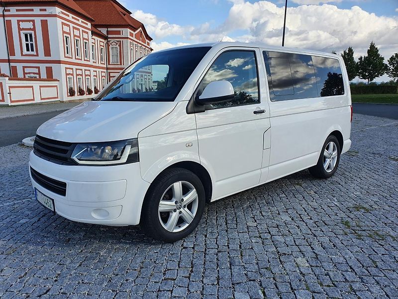 Volkswagen Multivan (2010) 2L 103kw, pěkný stav,  splátky - fotka 1 z 32