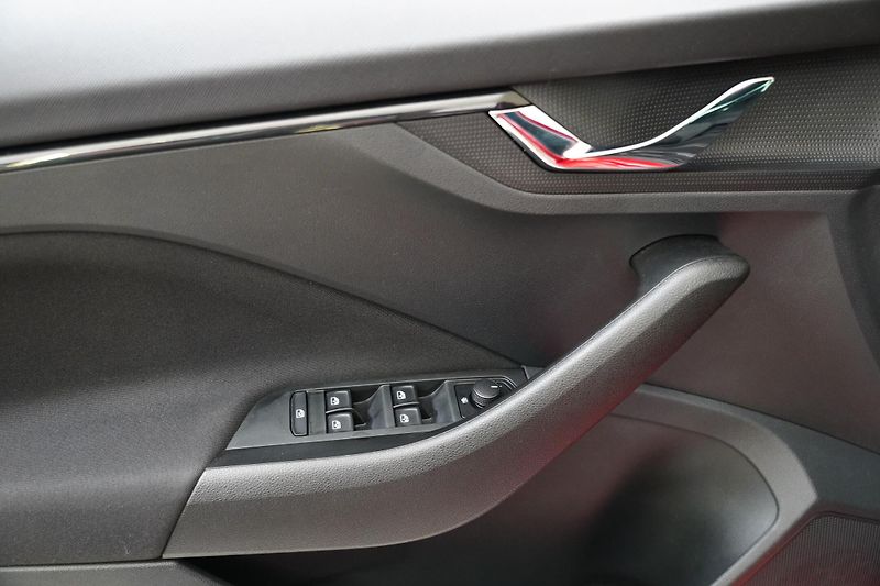Škoda Kamiq - fotka 12 z 31