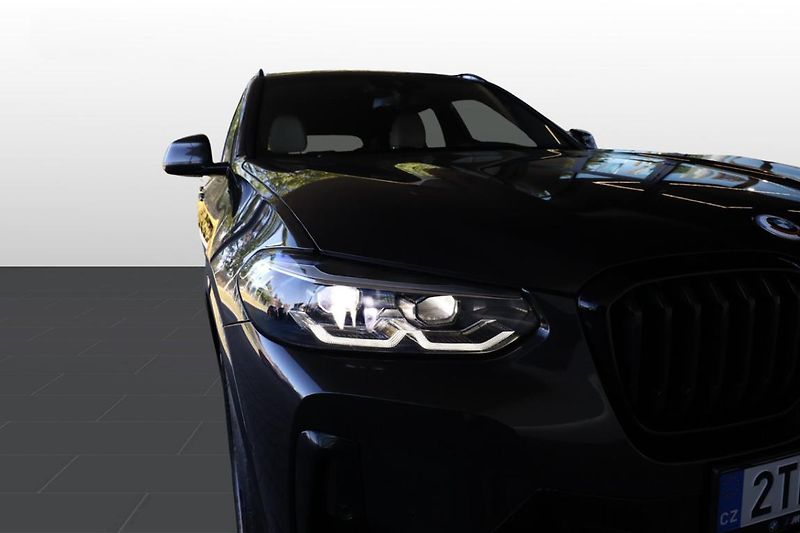 BMW X3 xDrive20d - fotka 19 z 25