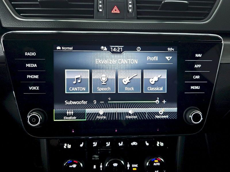 Škoda Superb (2023) 2.0TDi 147kW 4x4 STYLE EXTRA W - fotka 14 z 30