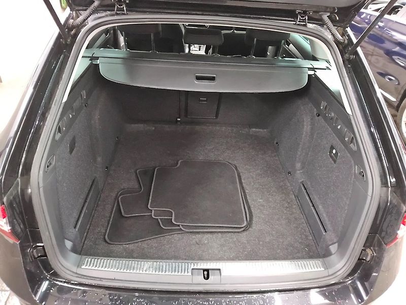 Škoda Superb 1.5TSI Ambition Paměť Carplay - fotka 9 z 9