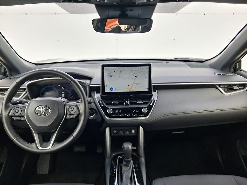 Toyota Corolla Cross 2.0 HSD e-CVT Style - fotka 5 z 21