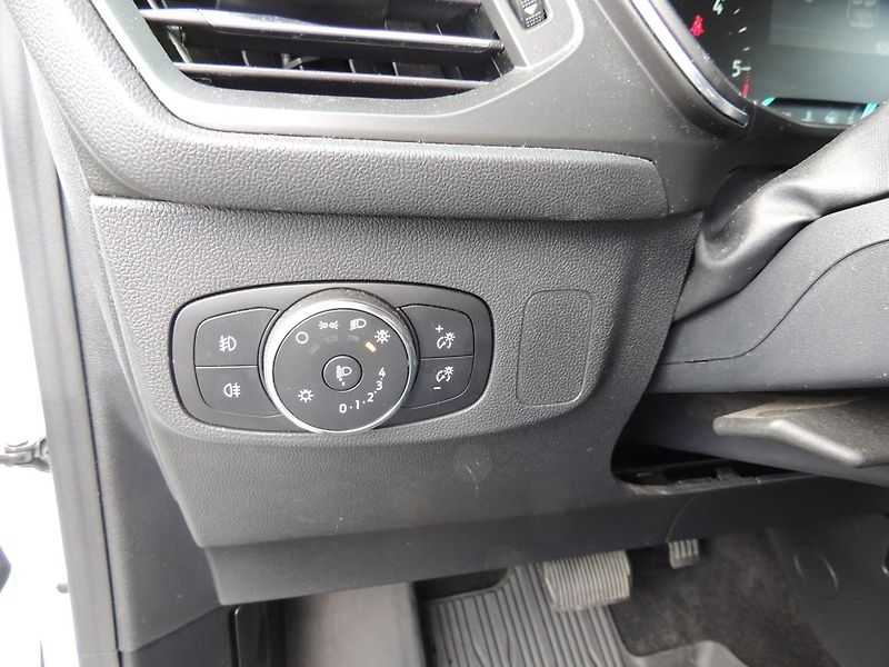 Ford Focus (2022) 1.5TDCi,88kw,Titanium,automat - fotka 24 z 62