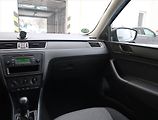 Škoda Rapid (2013) 1.2 TSI, ČR,1.maj - náhled 8