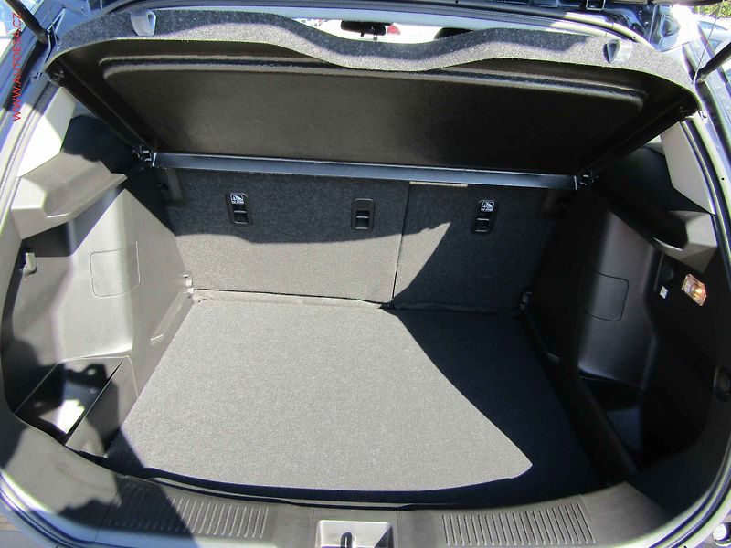 Suzuki SX4 (2023) 1.4BJet 4x4, 1.maj,ČR, LED - fotka 7 z 22