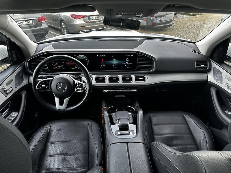 Mercedes-Benz GLE 350de 4M AMG paket - fotka 27 z 41