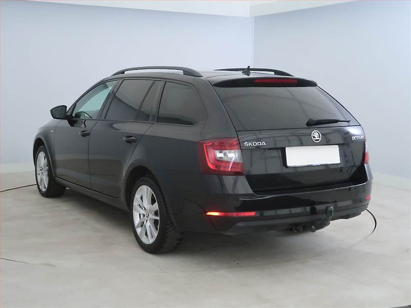Škoda Octavia (2018) Clever 2.0 TDI, Tempomat - fotka 4 z 15