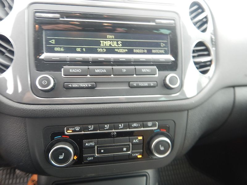 Volkswagen Tiguan 1.4 TSi 90 KW - fotka 13 z 15