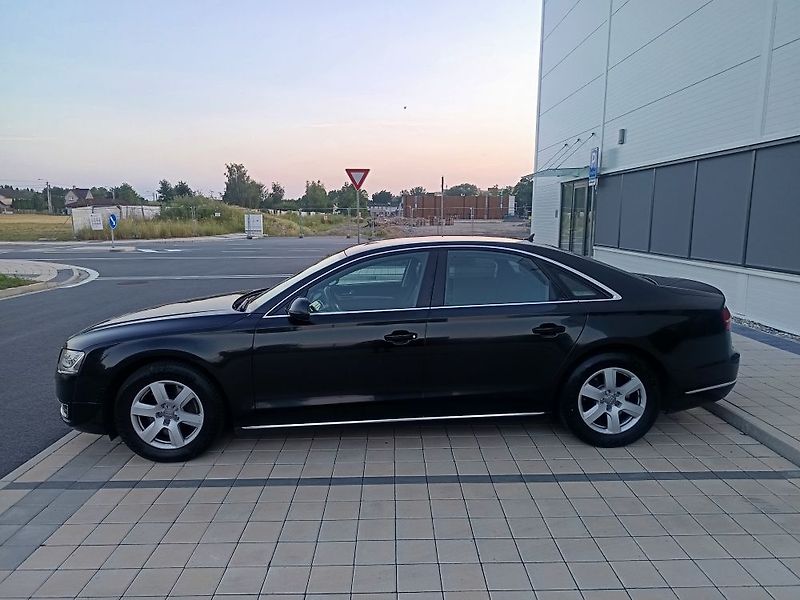 Audi A8 (2014) - fotka 19 z 59