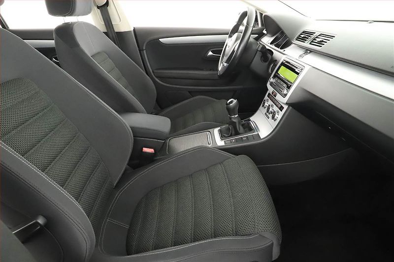 Volkswagen CC (2013) 2.0 TDI, Tempomat - fotka 7 z 16