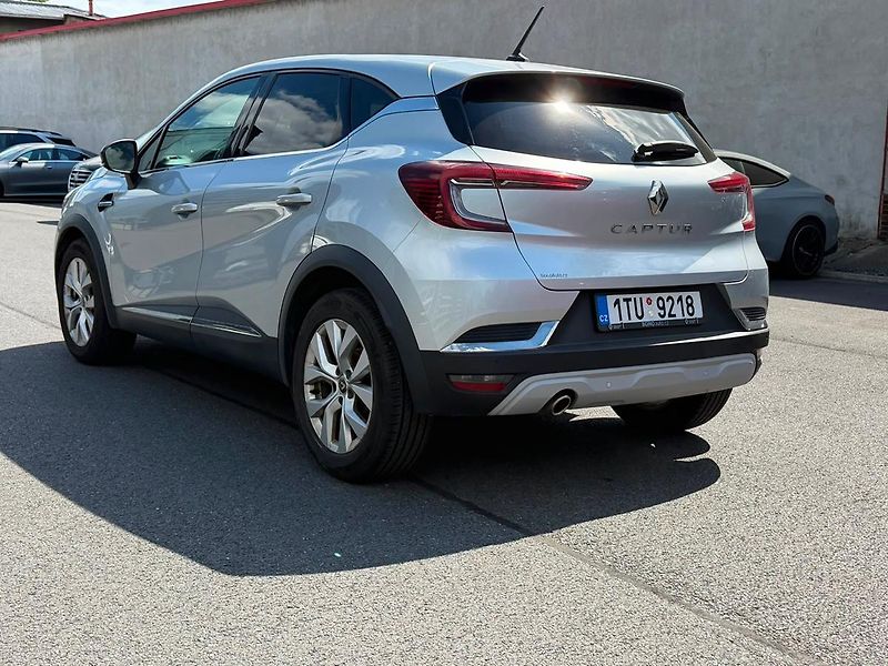 Renault Captur 1.3 TCe - fotka 6 z 15