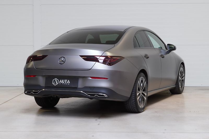 Mercedes-Benz CLA 180,NZ.TOPENÍ,VYHŘÍVANÝ VOLANT - fotka 6 z 30