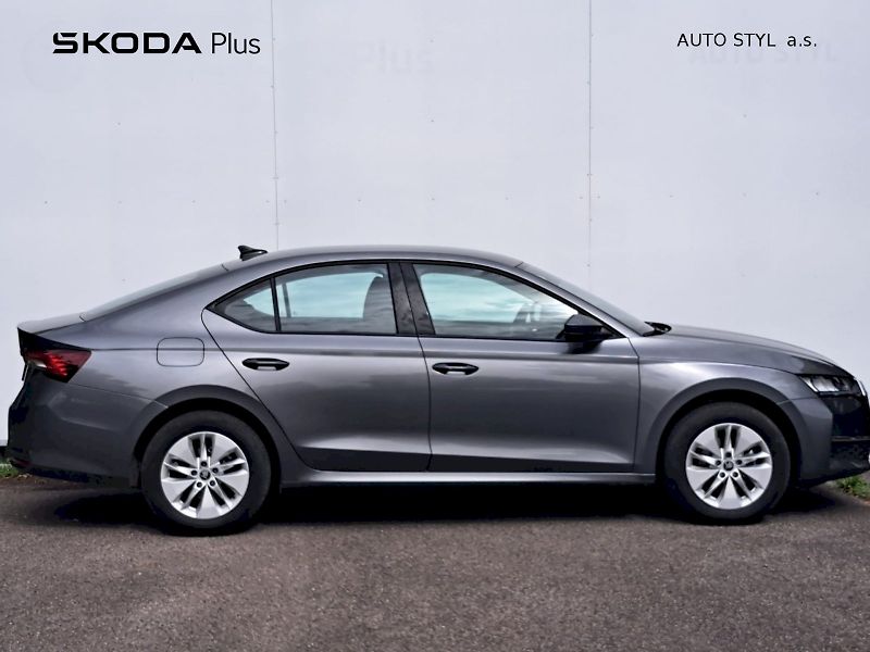 Škoda Octavia (2025) Selection 1,5 TSI 110 kW - fotka 6 z 23