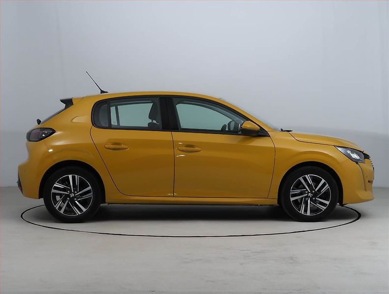 Peugeot 208 (2020) 1.2 PureTech, Serv.kniha, Kůže - fotka 6 z 18