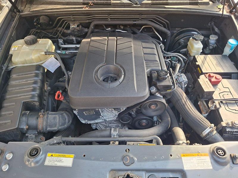 SsangYong Rexton (2015) RX200e-XDi 114kW 4WD 7.MÍST - fotka 34 z 45