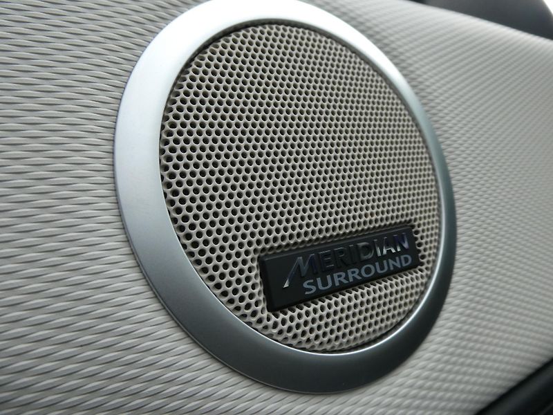 Land Rover Discovery 5 3,0 Gemini D350 - fotka 14 z 45