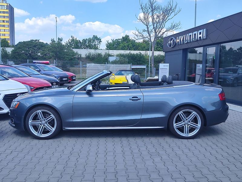Audi S5 3.0 TFSI/245kW V6 Cabrio 4x4 - fotka 16 z 35