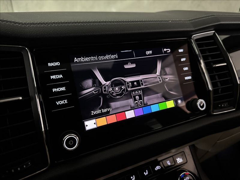 Škoda Kodiaq 2,0 TDi  DSG 4x4 L&K Virtual A - fotka 35 z 50