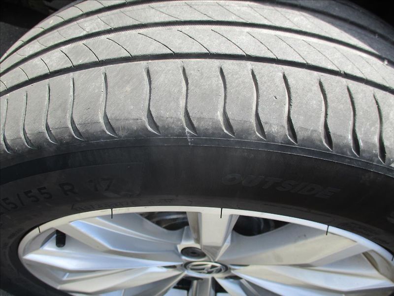 Volkswagen Passat 2,0 TDI 140kW BMT 4MOT DSG Hig - fotka 34 z 42