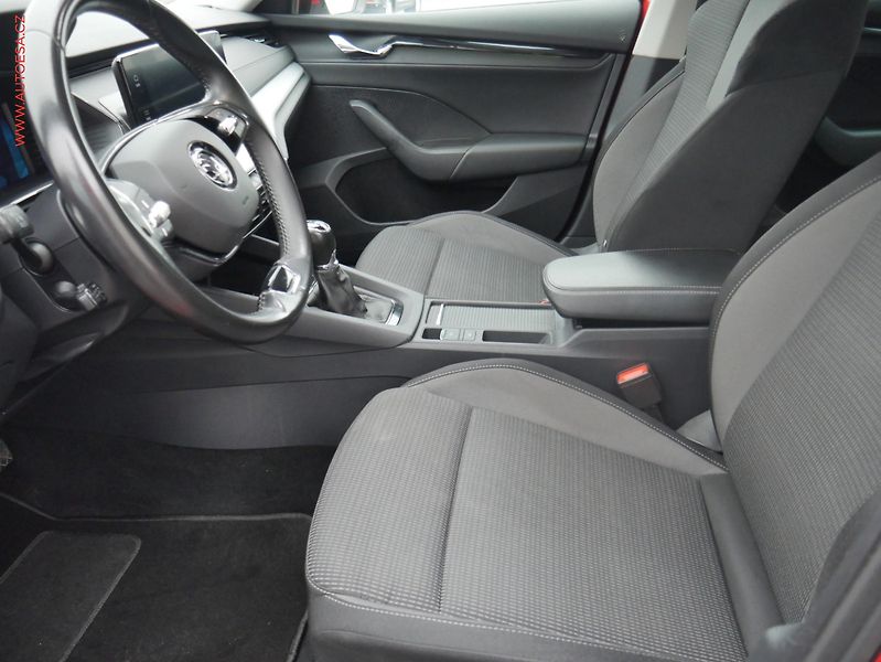 Škoda Octavia (2020) 2.0 TDi, Navi, LED, AC - fotka 9 z 20