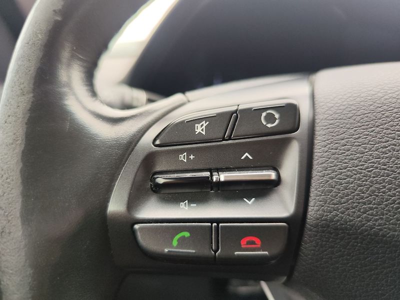 Hyundai i30 1.0 T-GDI/88kW Komfort - fotka 18 z 29