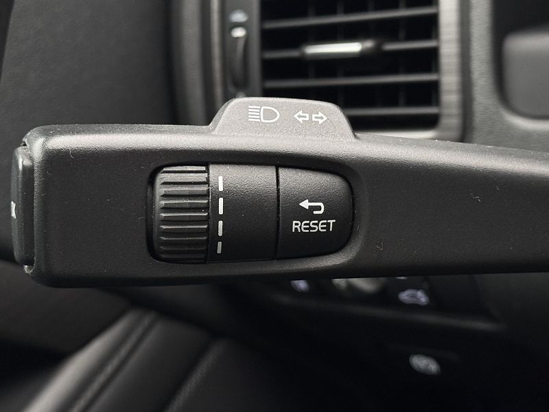 Volvo XC70 D4 AWD SUMMUM AUT        - fotka 32 z 48