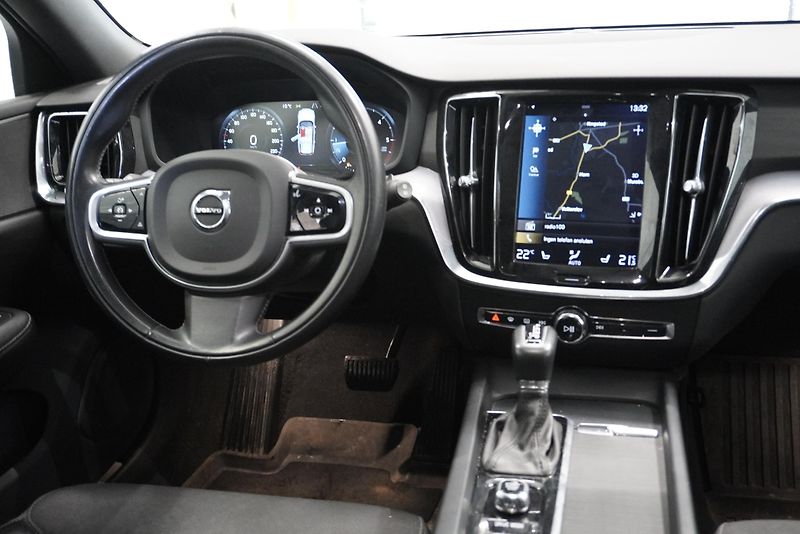 Volvo V60  CROSS COUNTRY D4 POLESTAR 4X4 - fotka 24 z 30