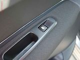 Peugeot 3008 (2011) 1.6VTi, AC, TZ, park.asist - náhled 12