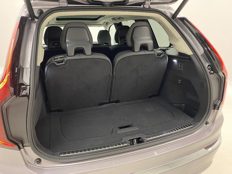 Volvo XC90 (2026) T8 AWD Plug-in BRIGHT ULTRA - fotka 25 z 76