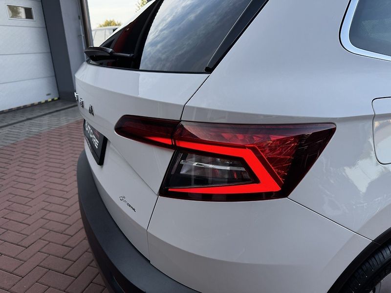 Škoda Karoq (2019) 2.0TDi Style LED Navi Tempomat - fotka 40 z 49