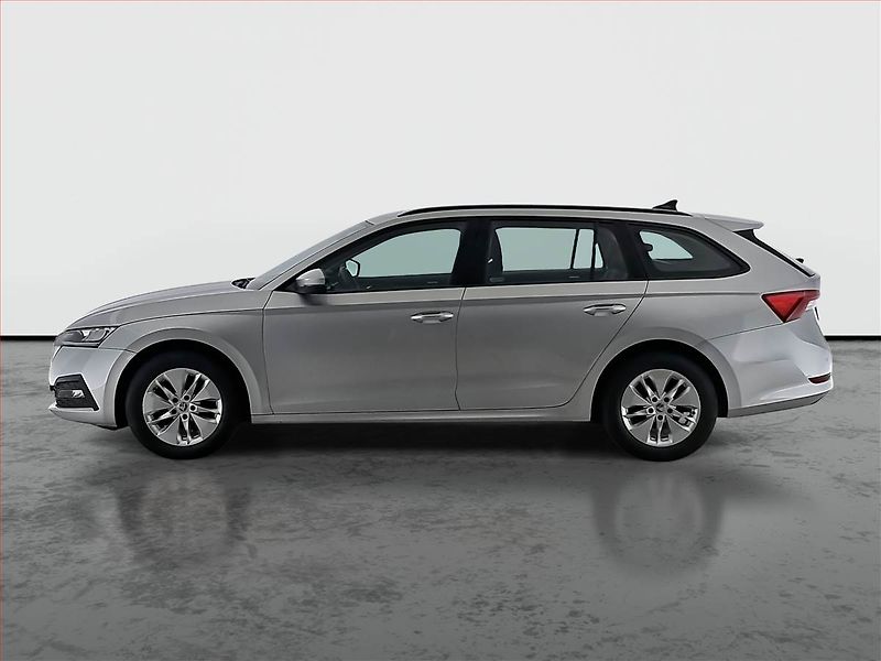 Škoda Octavia (2022) Ambition 2.0 TDI, ČR,1.maj - fotka 3 z 20