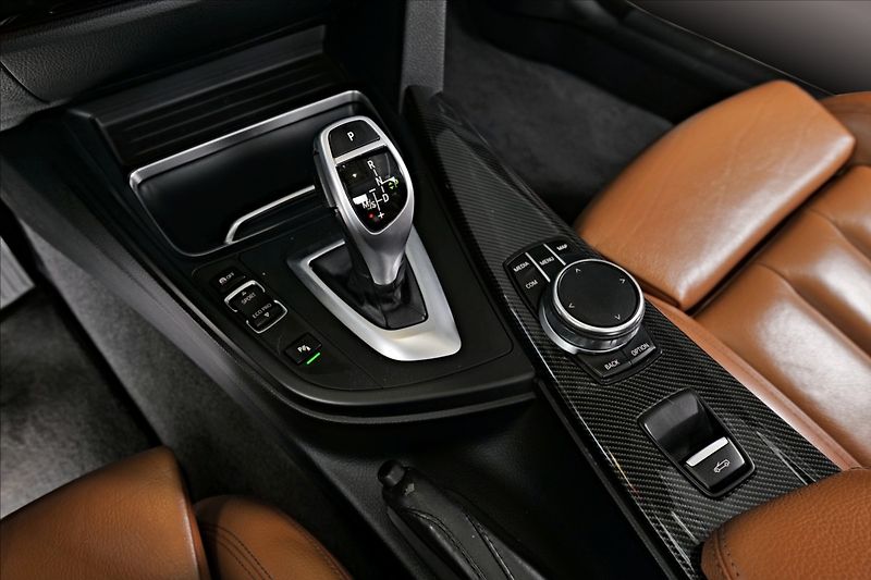 BMW Řada 4 430i M-Sport - fotka 23 z 24