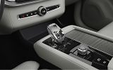 Volvo XC90 (2026) B5 AWD ULTRA BRIGHT - náhled 15