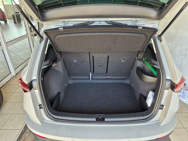 Škoda Karoq (2025) Drive 1.5TSi 110kW 6°manuální - fotka 14 z 31