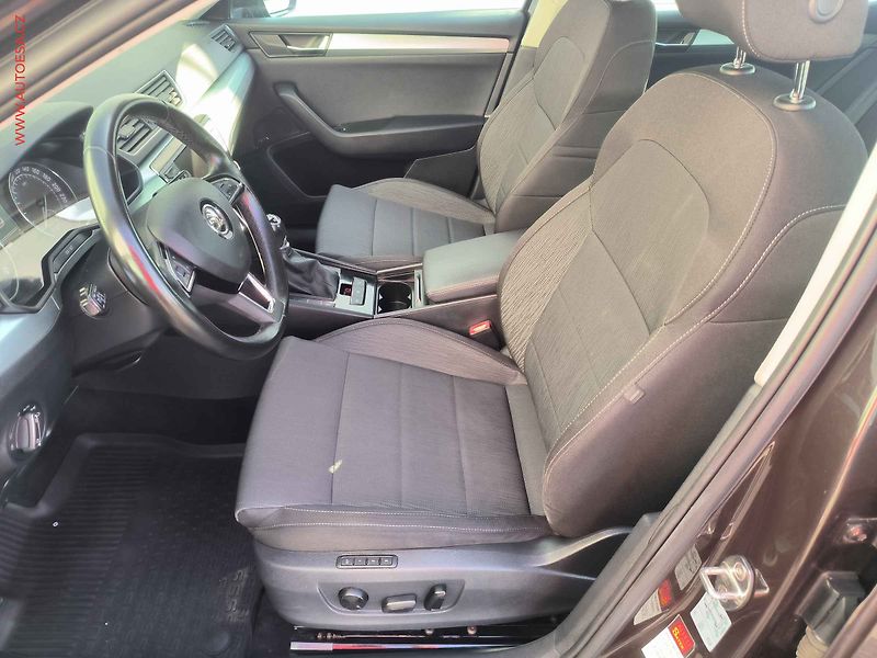 Škoda Superb (2016) 2.0TDI 4x4, 2.maj,ČR - fotka 9 z 26