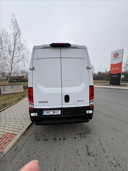 Iveco Daily 3,0 35S18HA8V 16cm3 - fotka 5 z 38