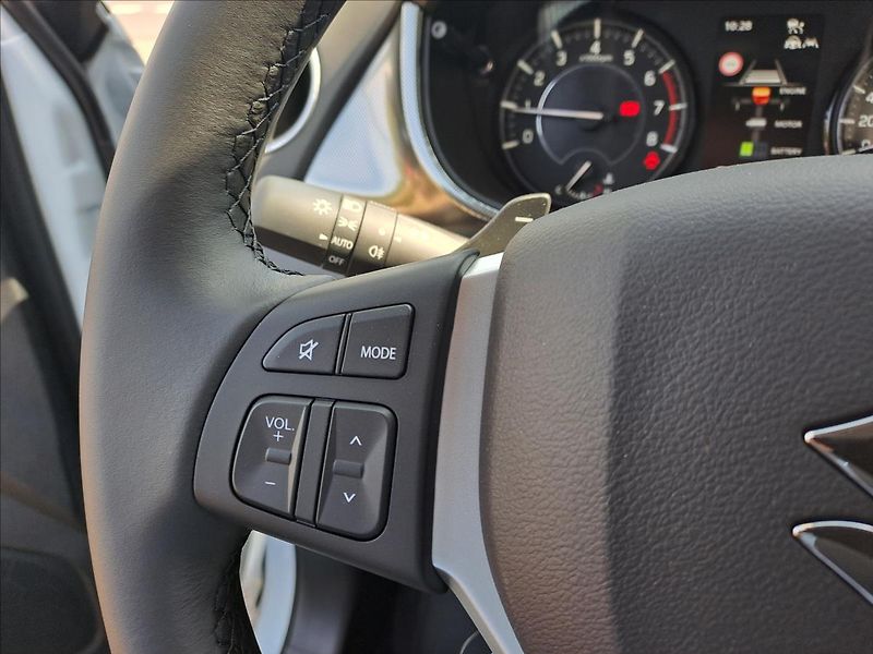 Suzuki Vitara (2025) 1,4 BoosterJet Elegance AT - fotka 12 z 21