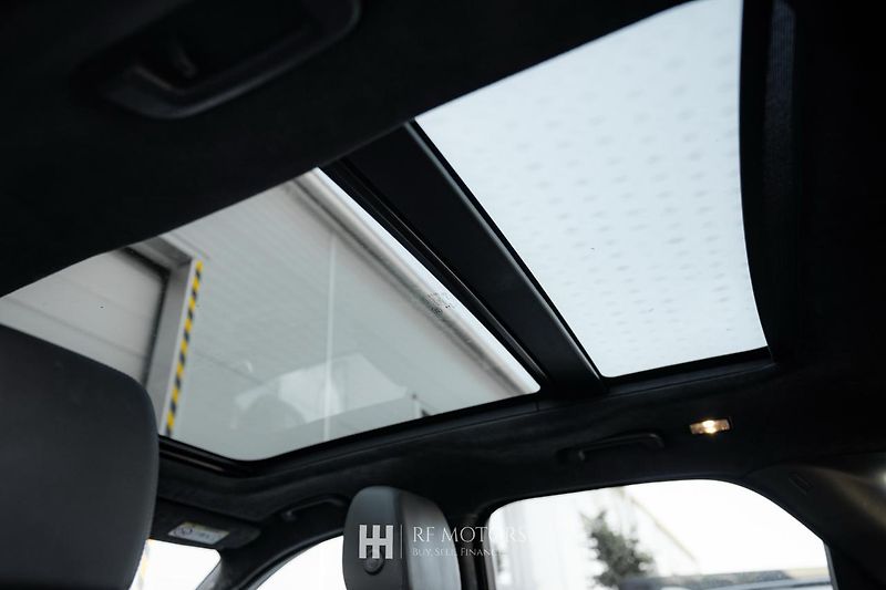 Jaguar F-Pace (2020) 2.0 P250 184kW 4x4 - fotka 25 z 43
