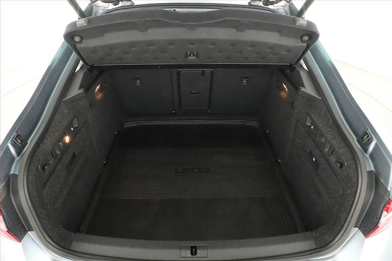 Škoda Superb (2018) Laurin&Klement 2.0 TDI - fotka 11 z 29