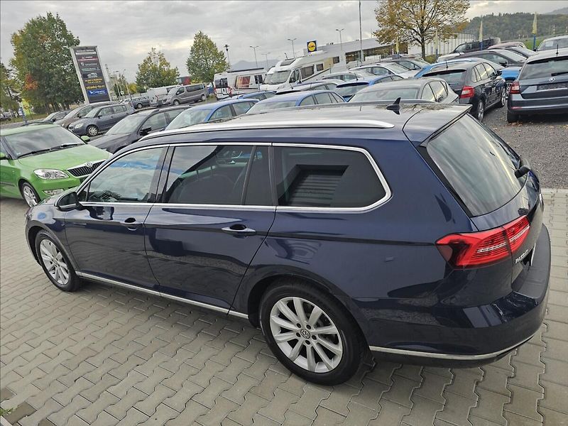 Volkswagen Passat B8 2,0 TDi 110KW Highline - fotka 9 z 45