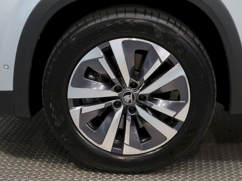Škoda Kodiaq (2025) EXCLUSIVE 2.0TSI 150KW DSG 4x4 - fotka 44 z 48