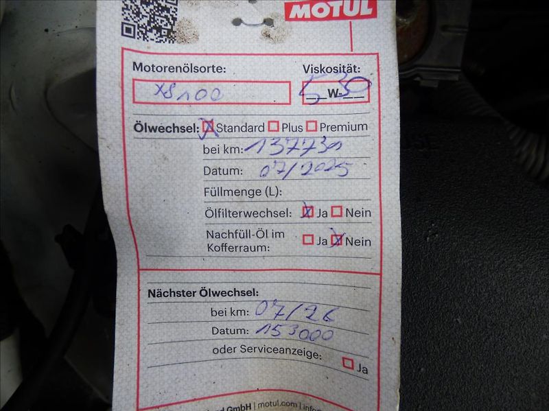 Toyota Yaris 1,5 Hybrid, Digi Klima, servis - fotka 17 z 60