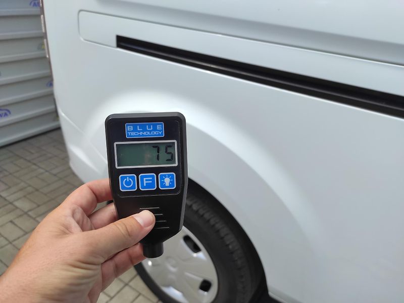 Ford Transit Custom 2,0EcoBlue mHev, L2, 6 míst,TZ - fotka 40 z 46