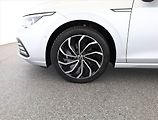 Volkswagen Golf (2024) 1.5 eTSI - náhled 12