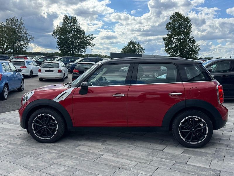 Mini Countryman (2015) 1,6 D 82 Kw - fotka 8 z 33