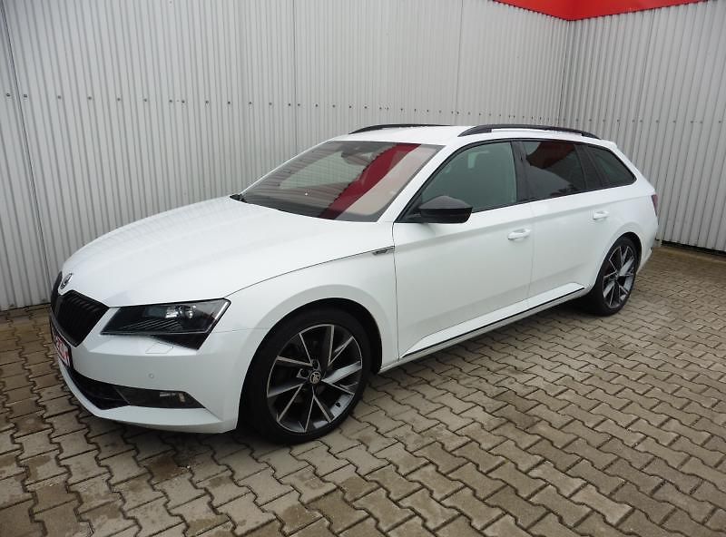 Škoda Superb III Combi 1,8TSi Sport Line - fotka 1 z 16