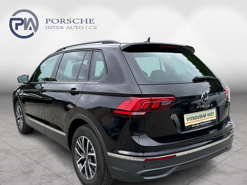 Volkswagen Tiguan 2,0 TDI 110 kW Business Premiu - fotka 4 z 22