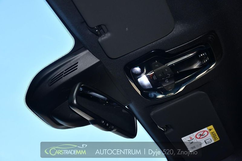 Alfa Romeo Stelvio 2.2D 16V 154kW Veloce AT8-Q4 - fotka 42 z 51