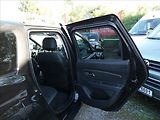 Dacia Duster 1,3 TCe 110kW 1.maj.,serviska, - náhled 26
